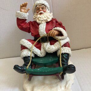 Clothtique Possible Dreams 9"  tall VG Santa on sled on snow bank Christmas